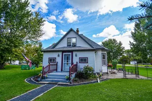 202 Melgaard St, Viking, MN 56760 - Photo 1
