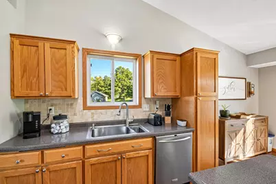 414 Roosevelt Drive, Dresser, WI 54009 - Photo 19