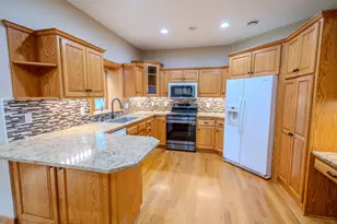 37456 Hallmark Dr, North Branch, MN 55056 - Photo 17