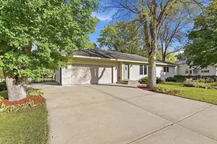 1602 8th Ave S, Saint Cloud, MN 56301 - Photo 1