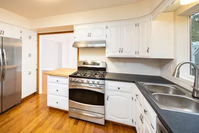 5600 W 70th Street, Edina, MN 55439 - Photo 9