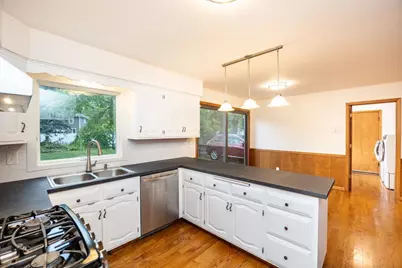 5600 W 70th Street, Edina, MN 55439 - Photo 7