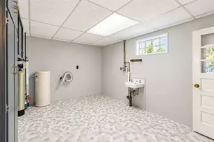 105 Amsterdam Ave W, Hollandale, MN 56045 - Photo 9