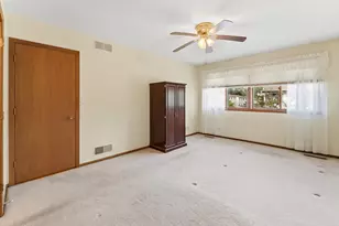 200 Wentworth Ave W, West Saint Paul, MN 55118 - Photo 15