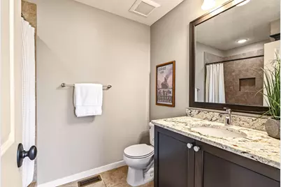 5660 Archer Lane N, Plymouth, MN 55446 - Photo 39
