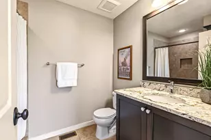5660 Archer Ln N, Plymouth, MN 55446 - Photo 39