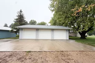 612 11th St, Brewster, MN 56119 - Photo 47