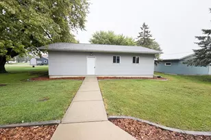 612 11th St, Brewster, MN 56119 - Photo 43