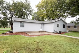 612 11th St, Brewster, MN 56119 - Photo 41