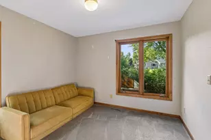 2815 Saddlebrooke Circle E, Minnetonka, MN 55305 - Photo 19