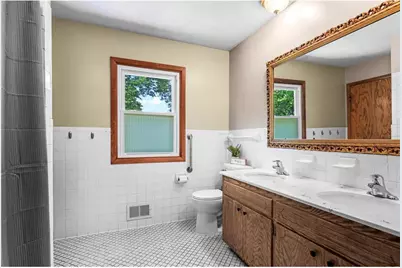 7908 37th Avenue N, New Hope, MN 55427 - Photo 9