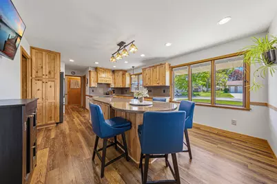 808 Hillcrest Drive, Montgomery, MN 56069 - Photo 7