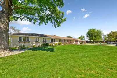 808 Hillcrest Drive, Montgomery, MN 56069 - Photo 41