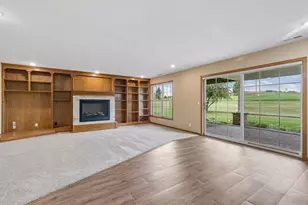 492 Holly Ln N, Oakdale, MN 55128 - Photo 31