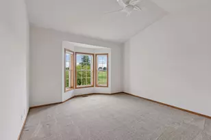 492 Holly Ln N, Oakdale, MN 55128 - Photo 19