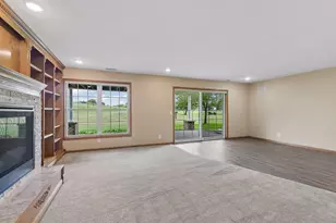 492 Holly Ln N, Oakdale, MN 55128 - Photo 27