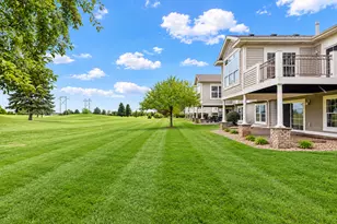 492 Holly Ln N, Oakdale, MN 55128 - Photo 41