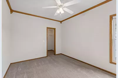 492 Holly Lane N, Oakdale, MN 55128 - Photo 21