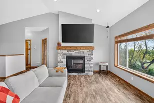 1060 230th St W, Farmington, MN 55024 - Photo 77