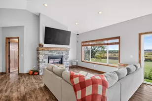 1060 230th St W, Farmington, MN 55024 - Photo 23