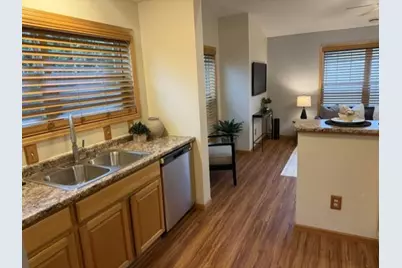 2814 Faulkner Drive, Chaska, MN 55318 - Photo 7