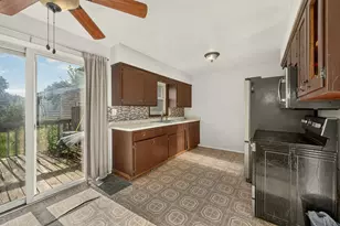 2514 NW 23rd Ave NW, Rochester, MN 55901 - Photo 5
