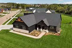 1504 Shannon Oaks Blvd NE, Rochester, MN 55906 - Photo 1