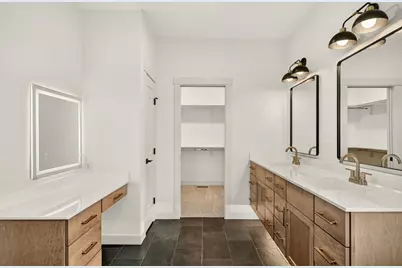1504 Shannon Oaks Boulevard NE, Rochester, MN 55906 - Photo 19