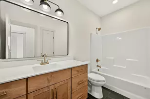1504 Shannon Oaks Blvd NE, Rochester, MN 55906 - Photo 13