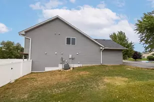 18772 Range Pole Point, Big Lake, MN 55309 - Photo 23