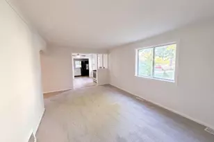 305 Arlington Ave W, Saint Paul, MN 55117 - Photo 3
