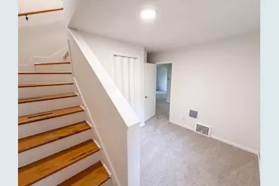 305 Arlington Avenue W, Saint Paul, MN 55117 - Photo 17