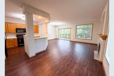 214 Christenson Way NE, Fridley, MN 55432 - Photo 3