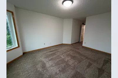 214 Christenson Way NE, Fridley, MN 55432 - Photo 15