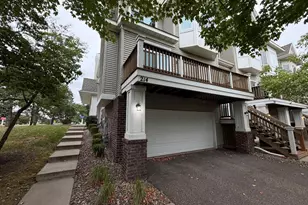 214 Christenson Way NE, Fridley, MN 55432 - Photo 17