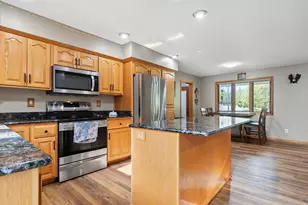 901 Geneva Dr, Alexandria, MN 56308 - Photo 29