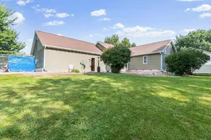 901 Geneva Dr, Alexandria, MN 56308 - Photo 7