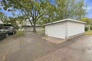 344 25th Ave N, Saint Cloud, MN 56303 - Photo 3