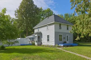 440 3rd St SW, Cokato, MN 55321 - Photo 1