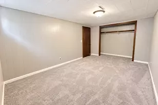 520 Smith St, Le Sueur, MN 56058 - Photo 11