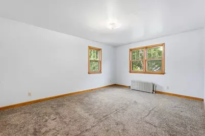 1877 Orange Avenue E, Saint Paul, MN 55119 - Photo 9