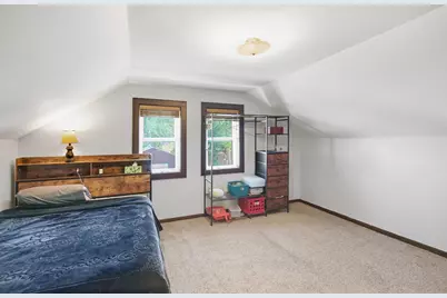 221 S Lincoln Street, Lake Crystal, MN 56055 - Photo 15