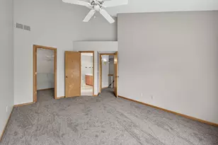 15600 24th Ave N, Plymouth, MN 55447 - Photo 13