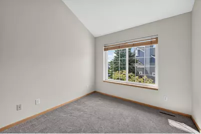 15600 24th Avenue N #G, Plymouth, MN 55447 - Photo 17