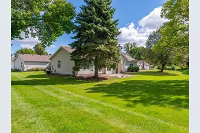 4825 Orchid Lane N, Plymouth, MN 55446 - Photo 33