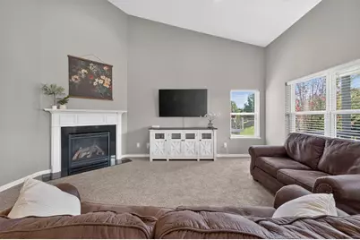 9747 69th Street S, Cottage Grove, MN 55016 - Photo 13