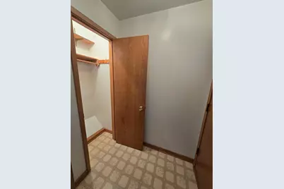 1112 6th Avenue SW, Pipestone, MN 56164 - Photo 11