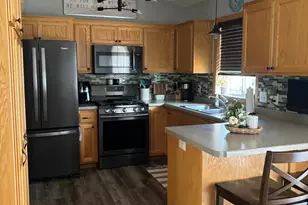 911 Morrison Ave S, Annandale, MN 55302 - Photo 3