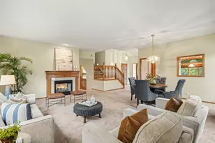 2177 Hynes Ave N, Oakdale, MN 55128 - Photo 7
