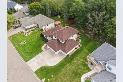 2177 Hynes Avenue N, Oakdale, MN 55128 - Photo 5
